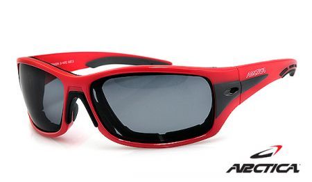 Arctica napszemüveg márkás napszemüveg fotója