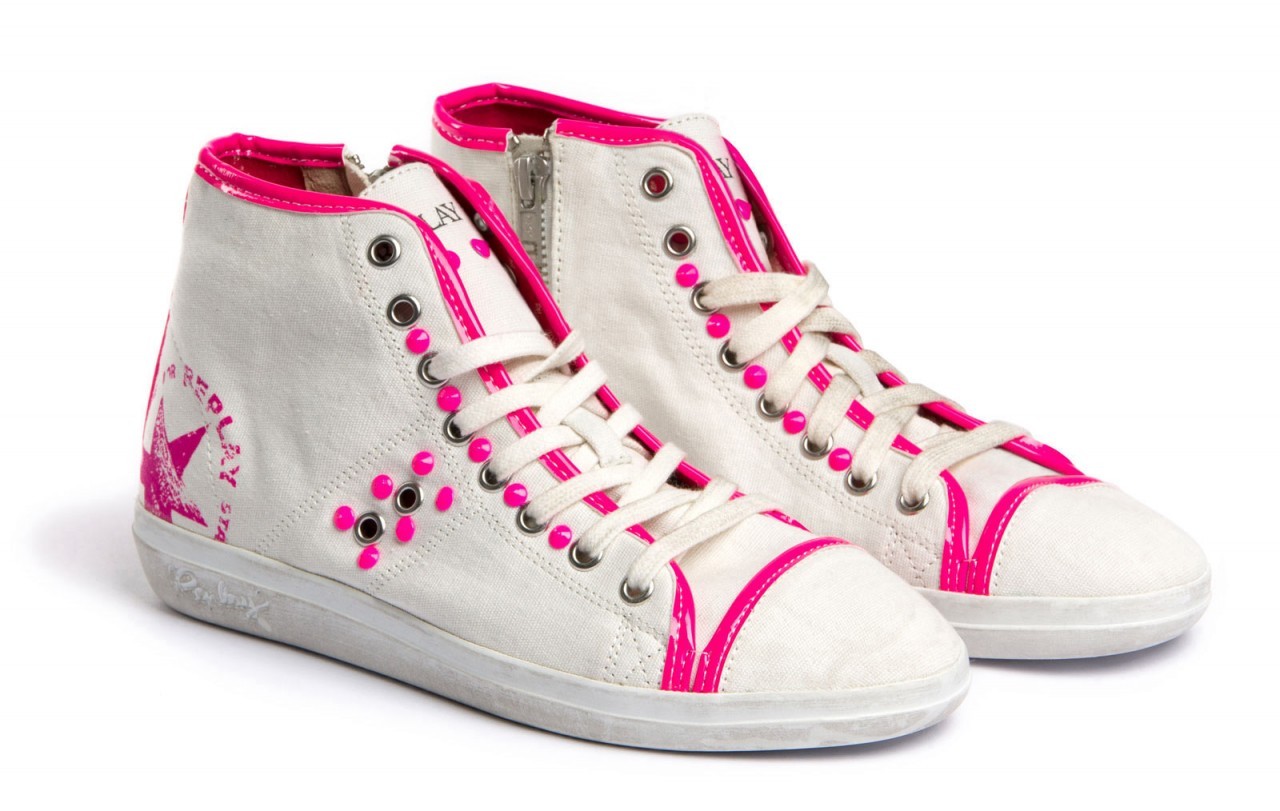 Replay pink-fehér gyöngyös tornacipő fotója