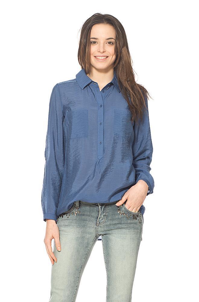 Orsay kék fényes hatású ing fotója