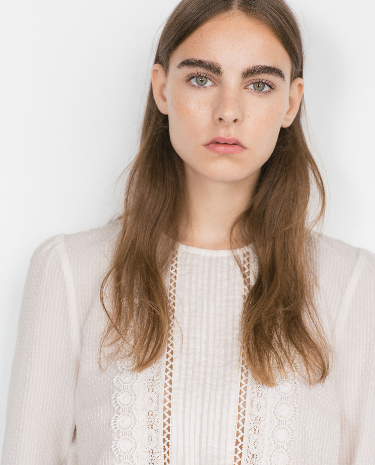 Zara csipke rátétes plumetis blúz 2015.10.15 fotója