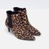Zara magassarkú leopárdmintás bőr bokacsizma