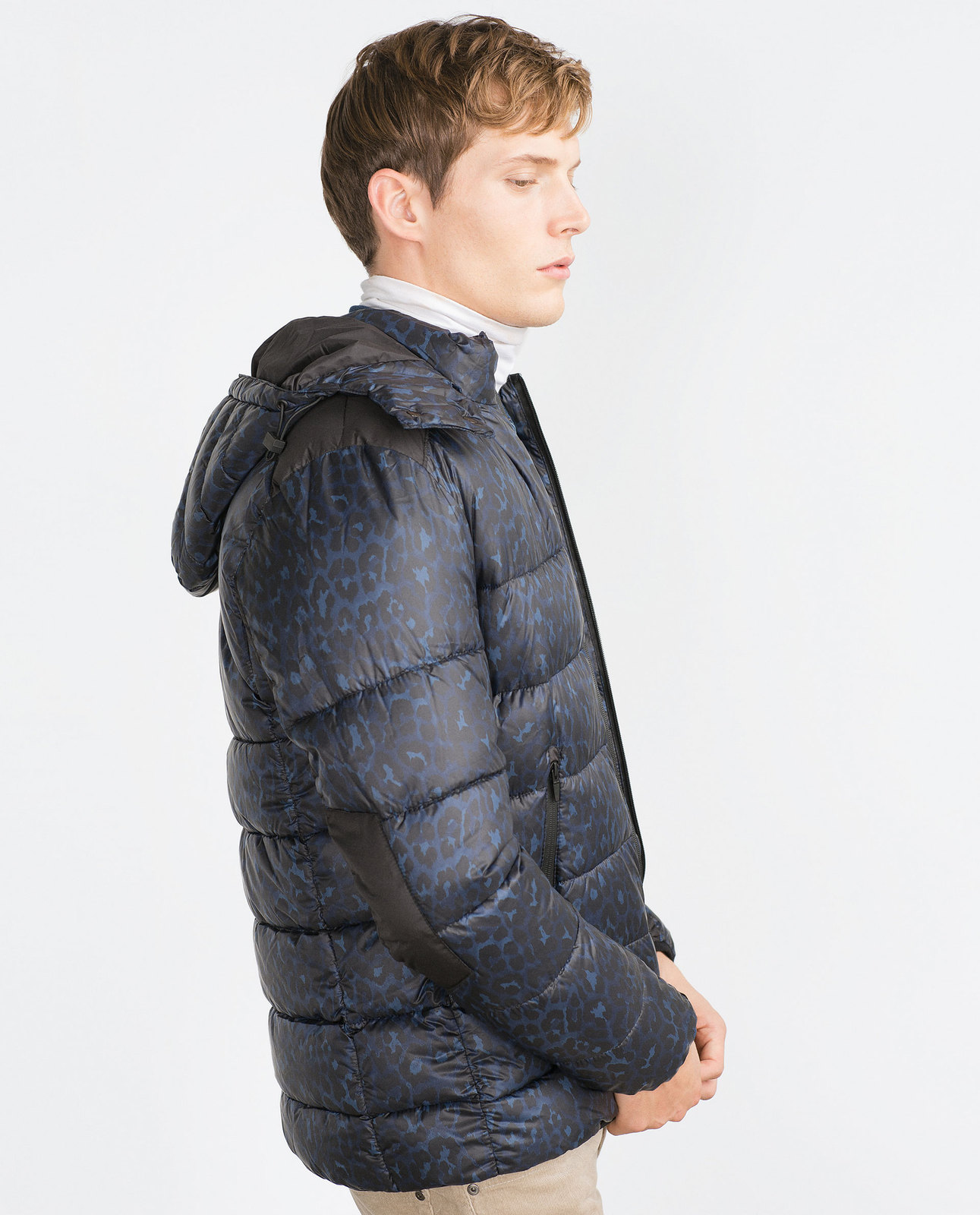 Zara állatmintás steppelt férfi téli kabát fotója