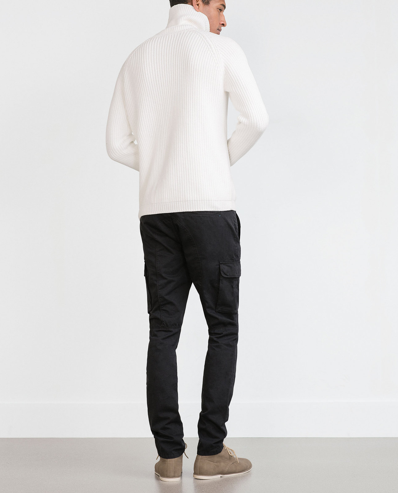Zara férfi fekete cargo nadrág 2015.10.16 #89497 fotója