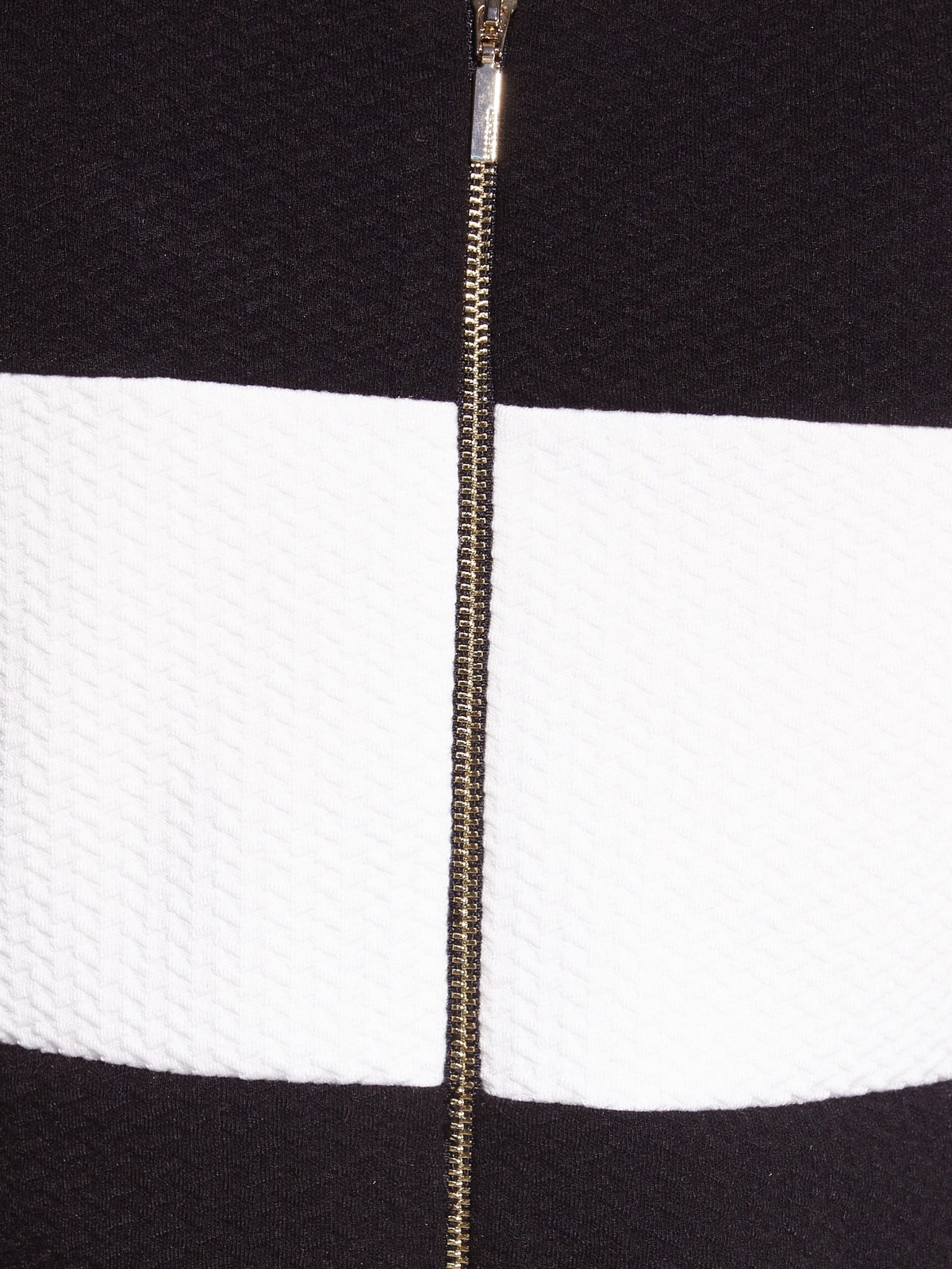 Reserved fekete 3/4-es ujjú csíkos ruha 2015.02.20 #70941 fotója