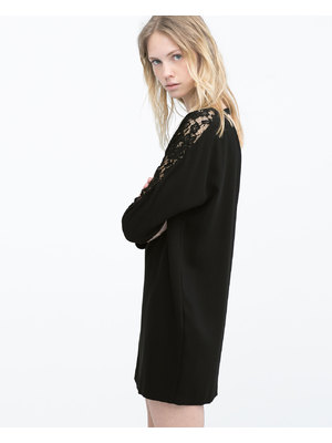 Zara fekete pulóver csipkebetétes ujjal