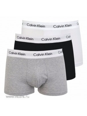 Calvin Klein 3 db-os bontatlan csomagolású férfi boxer << lejárt 624199