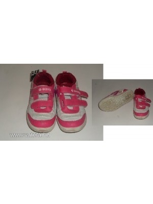 31-es pink-fehér lány sportcipő << lejárt 221951