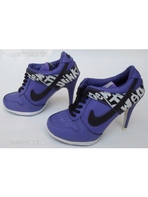 Nike gyönyörű női magassarkú platform cipő ÚJ ! << lejárt 977481