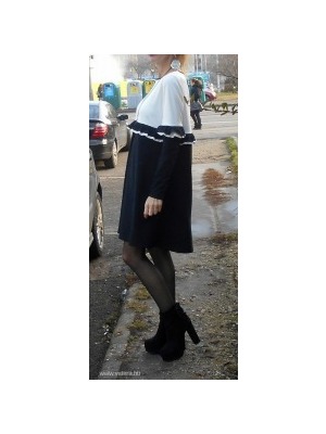 AMNESIA-ban vásárolt gyönyörű aprófodros EGYEDI A-szabású fekete-fehér ruha S-M << lejárt 178799