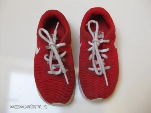 NIKE 28-as eredeti extra kényelmes gyöngyvászon piros edzőcipő sportcipő 18 cm << lejárt 1616172 88 fotója