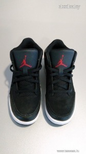 Nike Jordan sportcipő 34-es újszerű << lejárt 6709857 25 fotója