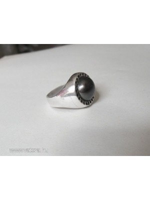 Gyönyörű, nagy ezüst gyűrű hatalmas fekete gyönggyel --- 1 Ft! --- << lejárt 158095