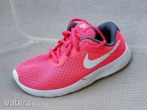 Nike Tanjun szuper, ultra könnyű rózsaszín cipő, sportcipő, edzőcipő << lejárt 2404754 20 fotója