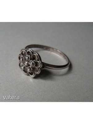 Régi filigrán ezüst virágos gyűrű, akár karácsonyra! - 1 Ft! << lejárt 259766
