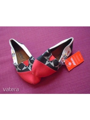Új címkés Vászon balerina cipő 26-os << lejárt 511561
