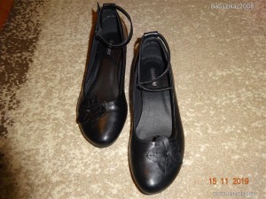 Graceland fekete ünneplős cipő 35-ös, újszerű << lejárt 4333712 64 fotója