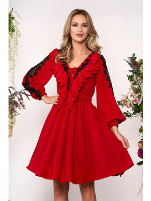 Piros elegáns harang ruha v-dekoltázzsal muszlinból csipke díszítéssel << lejárt 904260
