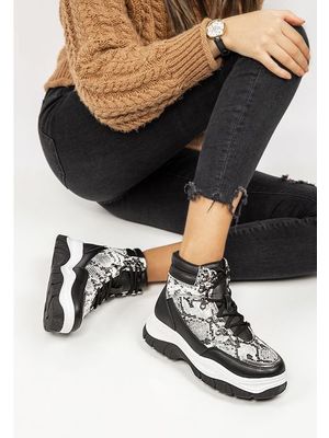 High-top sulkava v2 fekete női sneakers << lejárt 233624