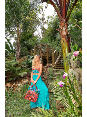 Piros Cosita Linda strandi táska virágmintás díszítéssel két, közepes hosszúságú füllel << lejárt 697597