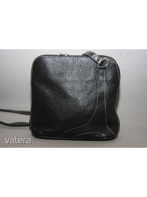 Valódi bőr,fekete,extra,elegáns,kis átdobós női táska << lejárt 381051