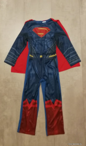 Superman jelmez palásttal-5-6 évesre-110-116-os << lejárt 3413069 41 fotója
