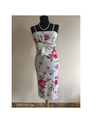 Rinascimento olasz minőségi márkás fehér nyári női ruha rózsákkal 98 % pamut 36 << lejárt 853809