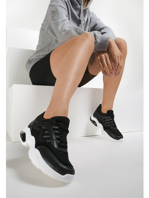Triumph fekete női sneakers << lejárt 29828