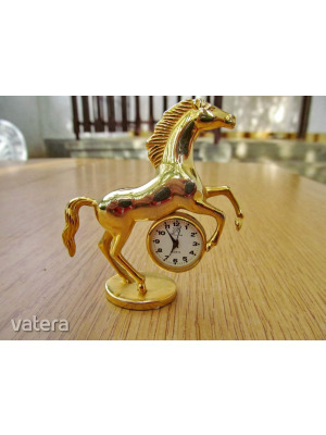 Aranyozott paripa, ló asztali óra (7.5cm, olasz, Riviera óraszerkezet) << lejárt 813326