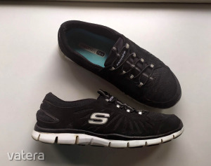 SKECHERS Gratis - In Motion pillekönnyű, sportos női cipő 37,5-38-as << lejárt 1719321 36 fotója