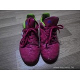 Adidas gyerek műfüves foci cipő 35,5 méretben << lejárt 849675