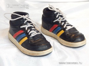 25 ADIDAS magasszárú bőr gyerek fűzős cipő sportcipő tornacipő edzőcipő bakancs << lejárt 963297 97 fotója